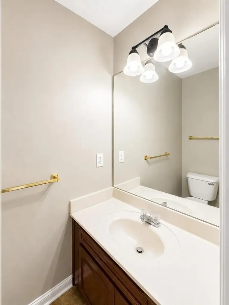 2004 Tynewood Drive Clarksville TN 37042