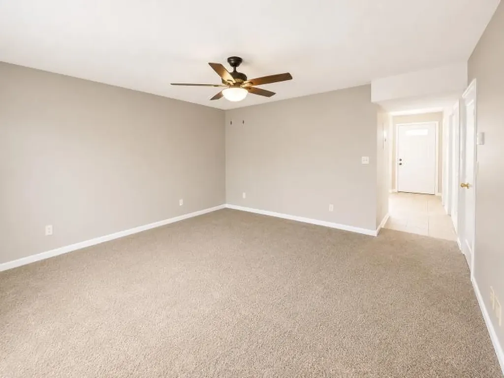 2004 Tynewood Drive Clarksville TN 37042