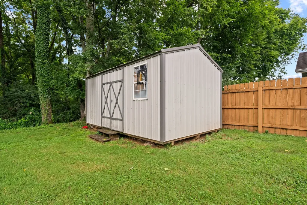 106 Bell Grove Drive Columbia TN 38401