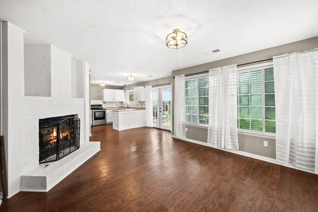 106 Bell Grove Drive Columbia TN 38401