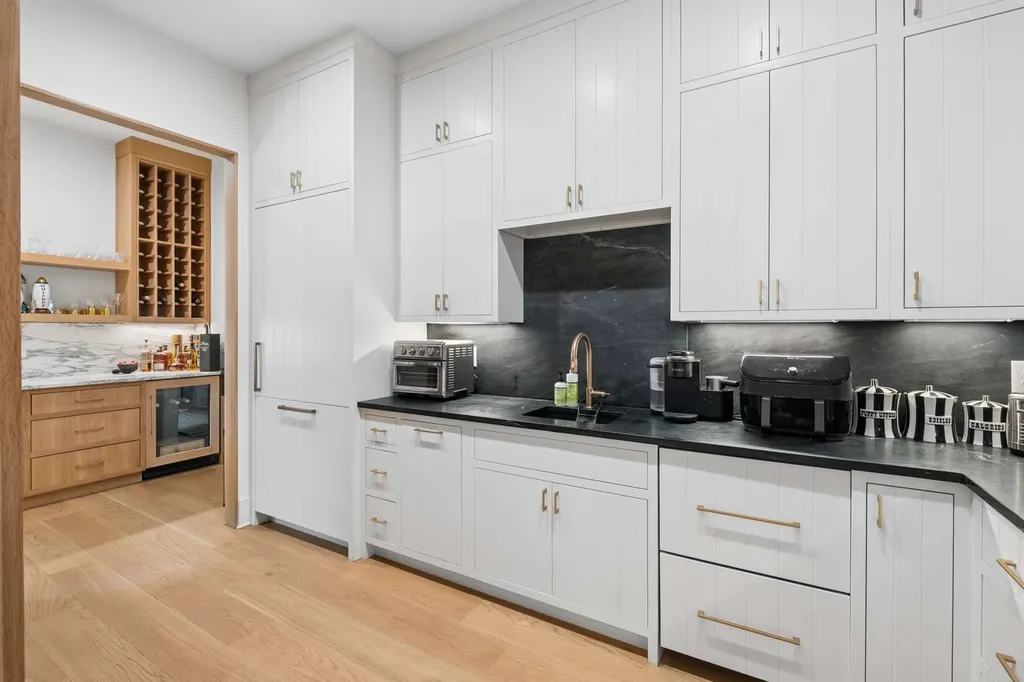 835 Battery Lane Nashville TN 37220