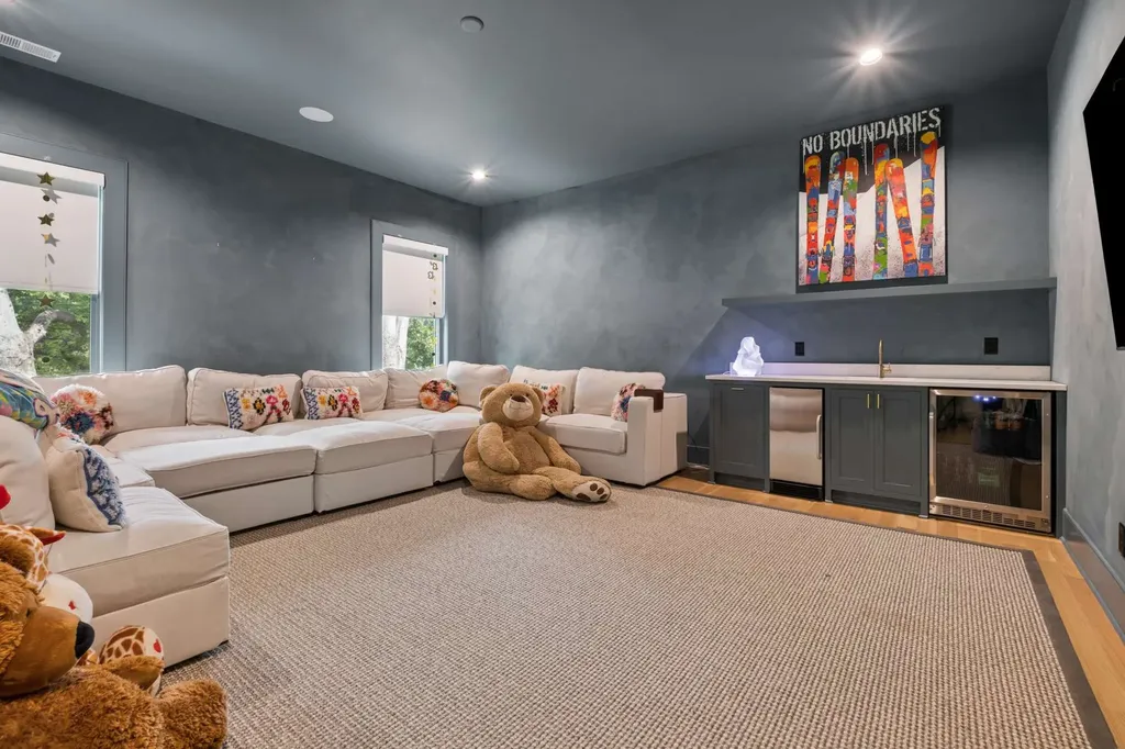 835 Battery Lane Nashville TN 37220