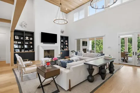 835 Battery Lane Nashville TN 37220