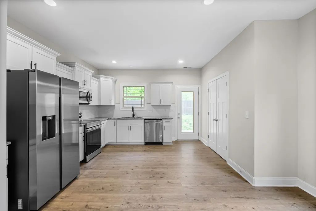 48 Cave Springs Road Clarksville TN 37042