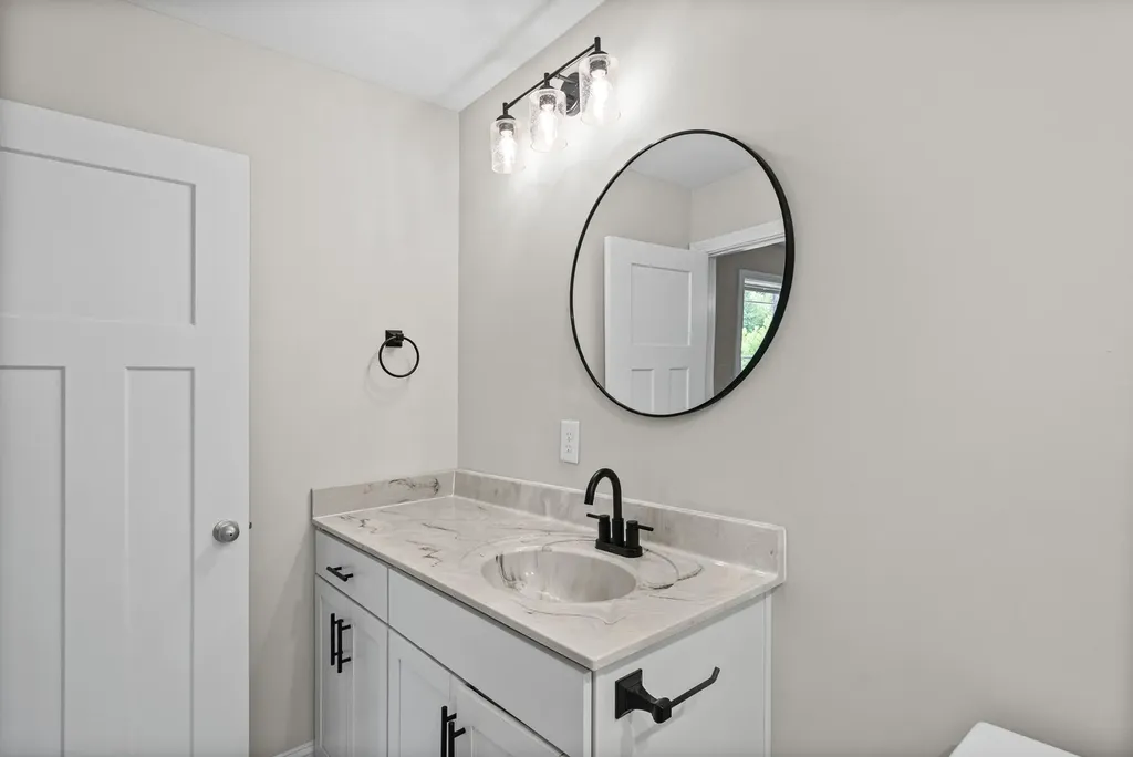 48 Cave Springs Road Clarksville TN 37042