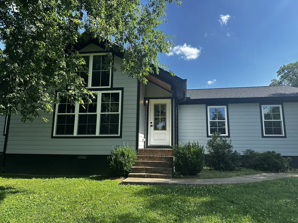 3194 Johnson Lane Christiana TN 37037