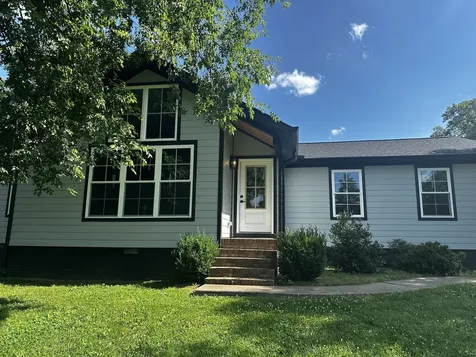 3194 Johnson Lane Christiana TN 37037