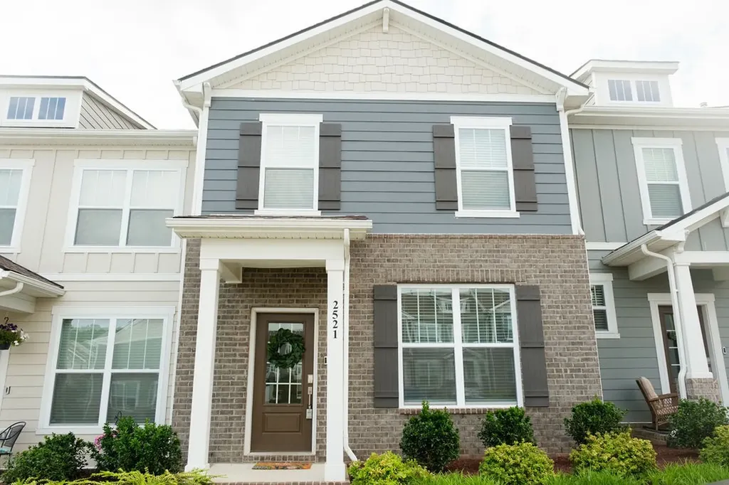2521 Drumwright Way Columbia TN 38401