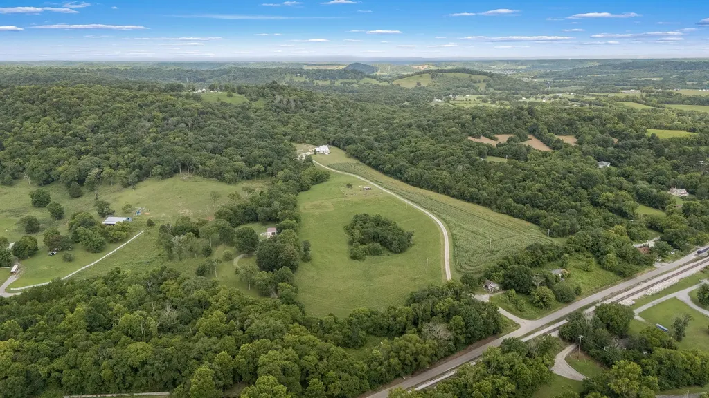 104 Hickerson Road Wartrace TN 37183
