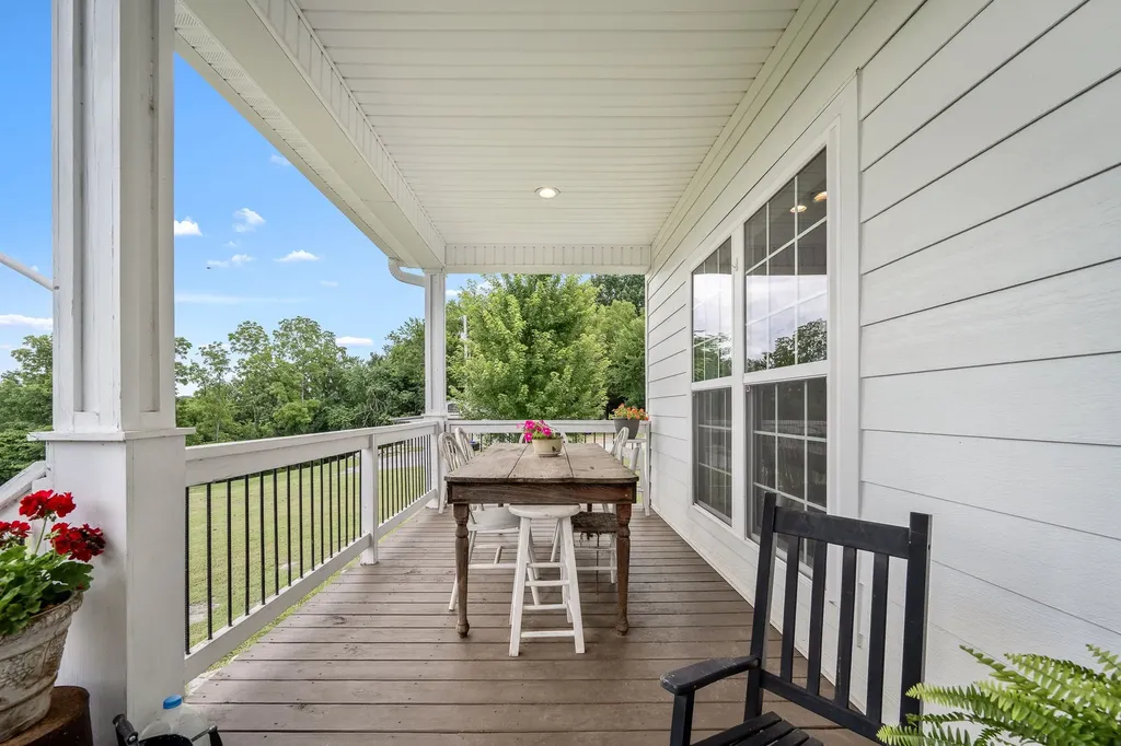104 Hickerson Road Wartrace TN 37183