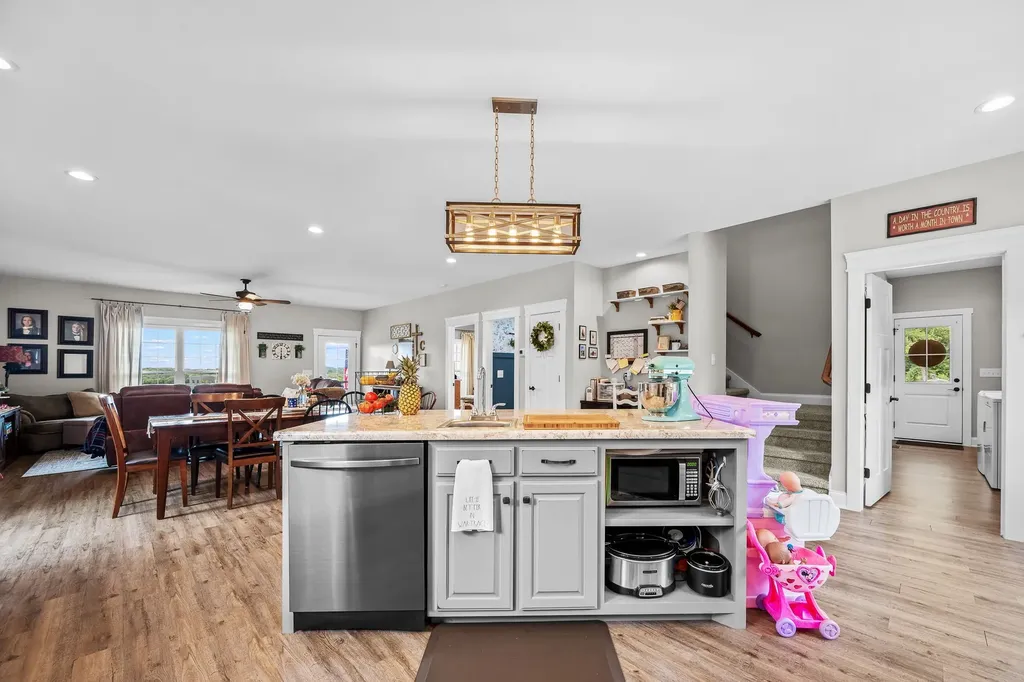 104 Hickerson Road Wartrace TN 37183