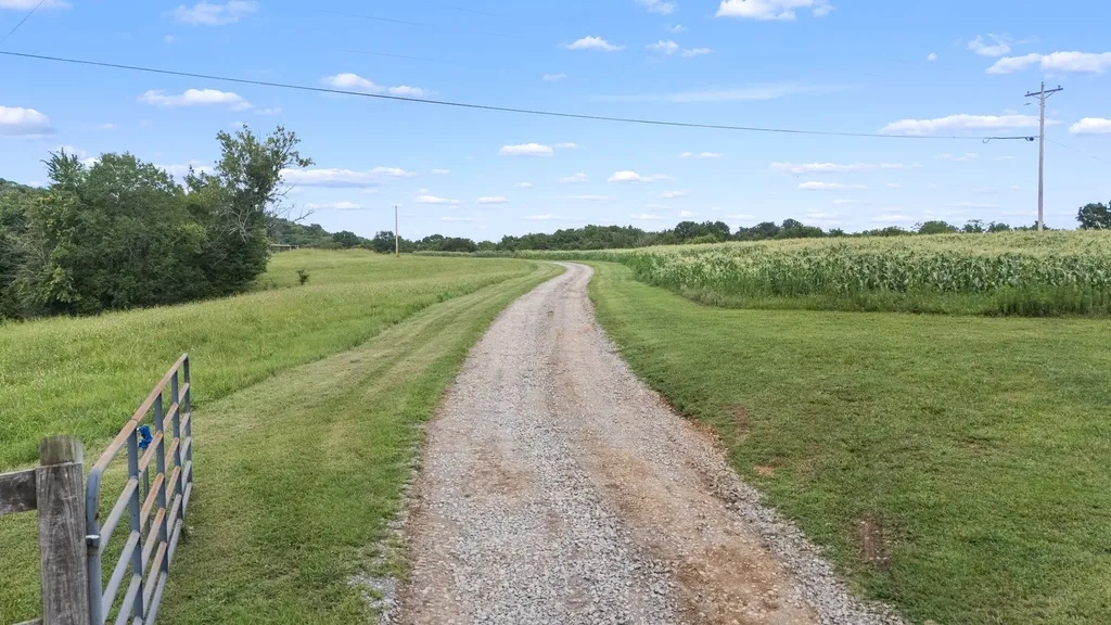104 Hickerson Road Wartrace TN 37183