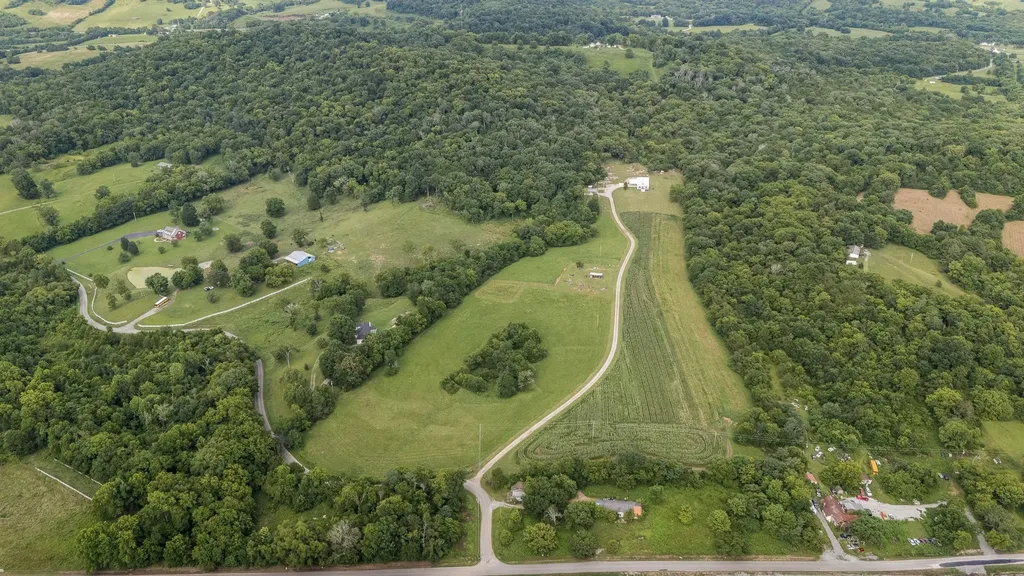 104 Hickerson Road Wartrace TN 37183
