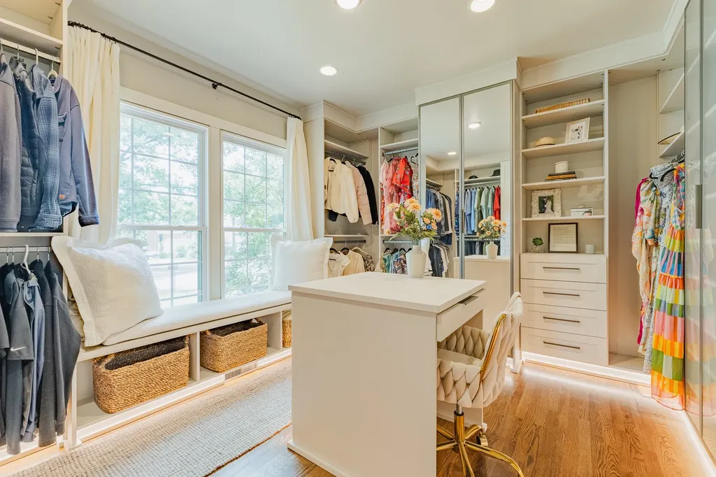 4236 Jamesborough Place Nashville TN 37215