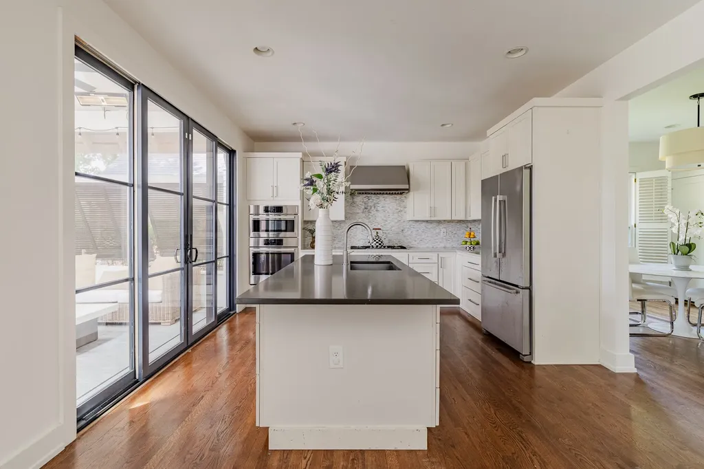 4236 Jamesborough Place Nashville TN 37215