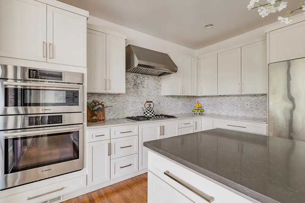 4236 Jamesborough Place Nashville TN 37215