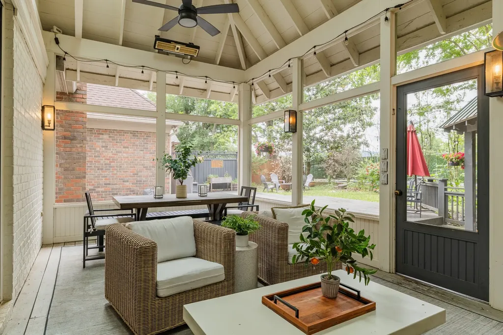 4236 Jamesborough Place Nashville TN 37215
