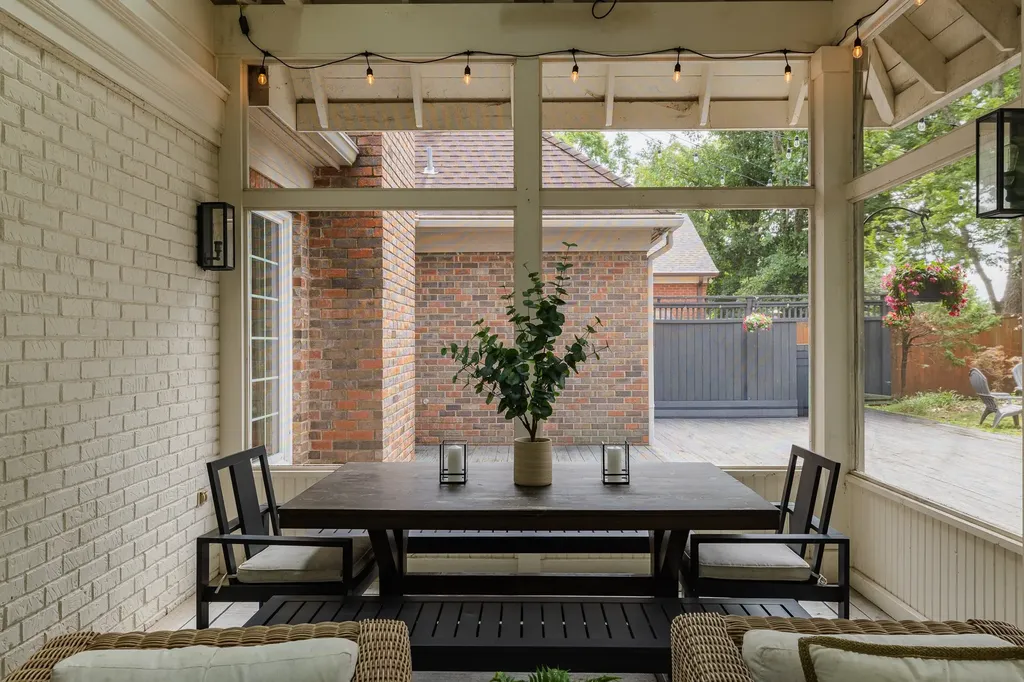4236 Jamesborough Place Nashville TN 37215