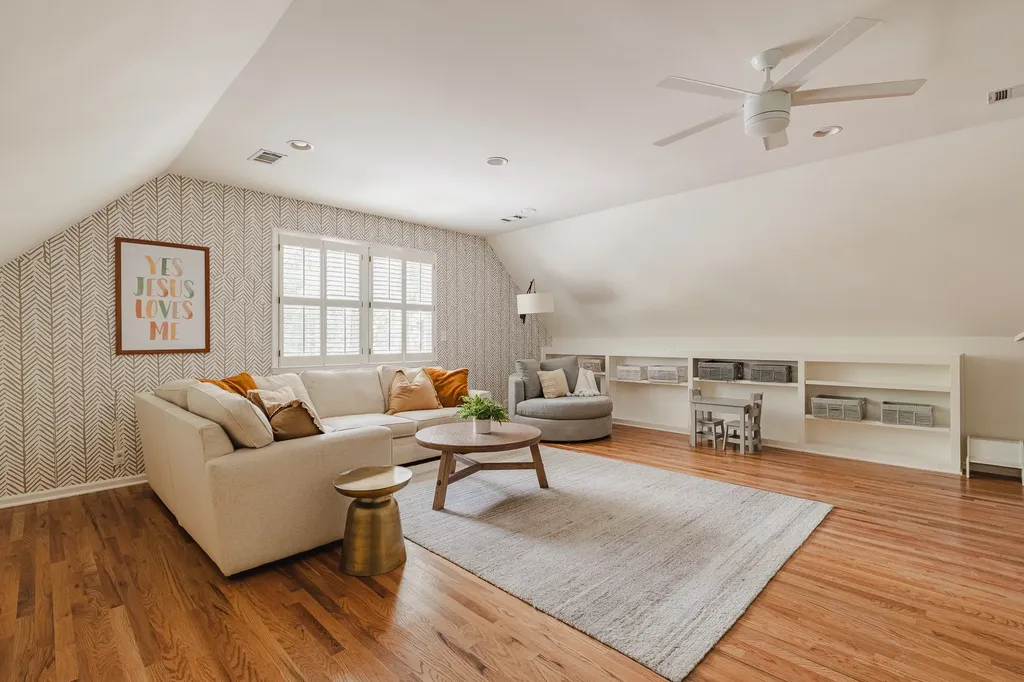 4236 Jamesborough Place Nashville TN 37215