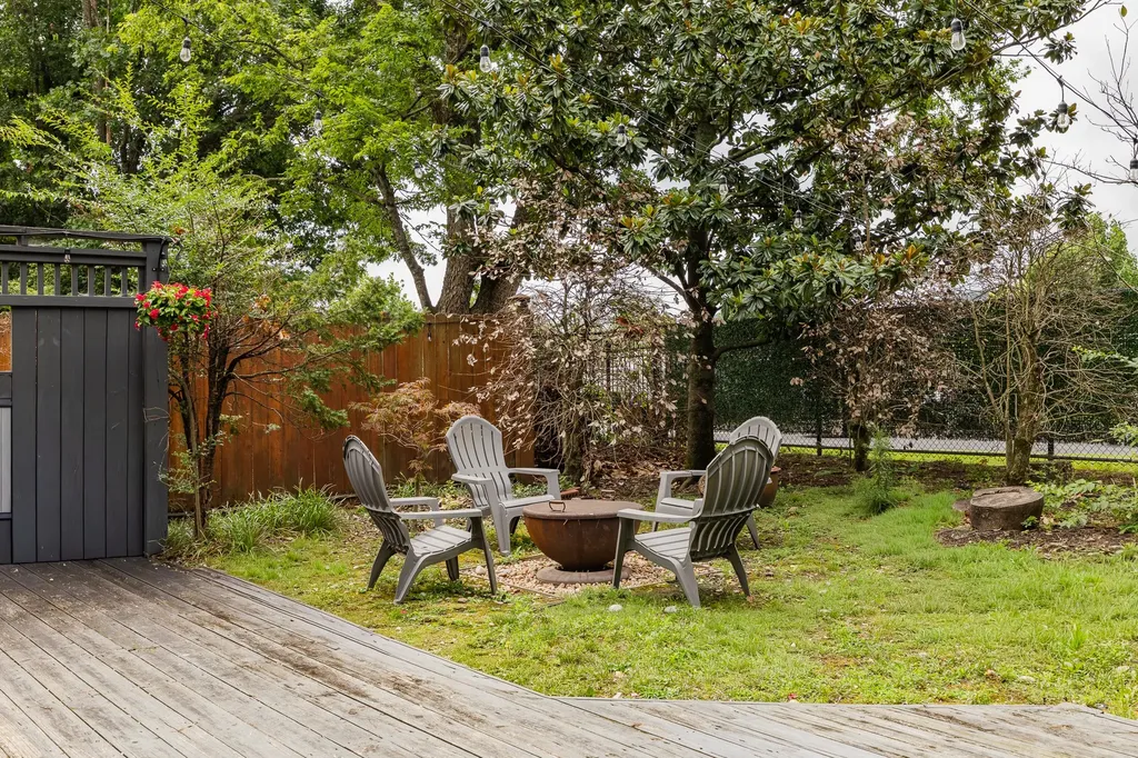 4236 Jamesborough Place Nashville TN 37215