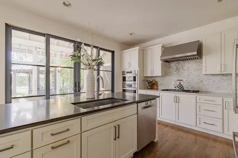 4236 Jamesborough Place Nashville TN 37215