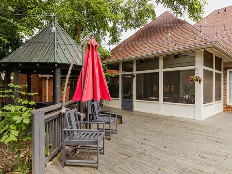 4236 Jamesborough Place Nashville TN 37215