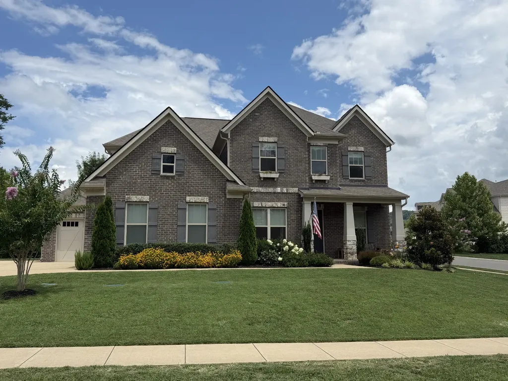 3229 Chase Point Drive Franklin TN 37067