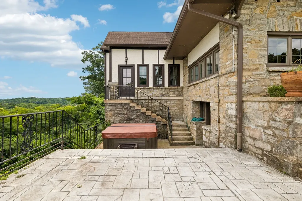 2990 Mcgavock Pike Nashville TN 37214