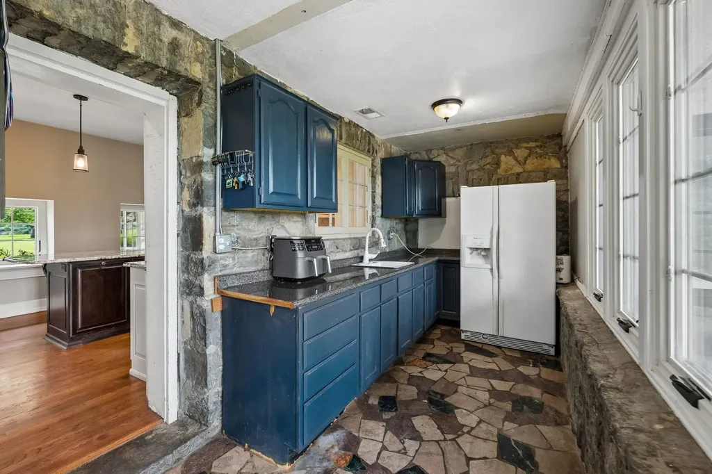 2990 Mcgavock Pike Nashville TN 37214
