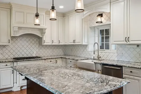 2990 Mcgavock Pike Nashville TN 37214