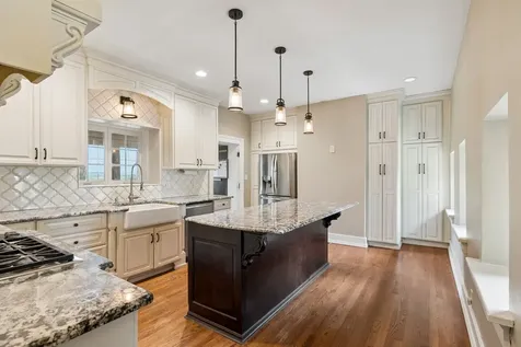 2990 Mcgavock Pike Nashville TN 37214
