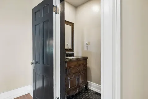 2990 Mcgavock Pike Nashville TN 37214