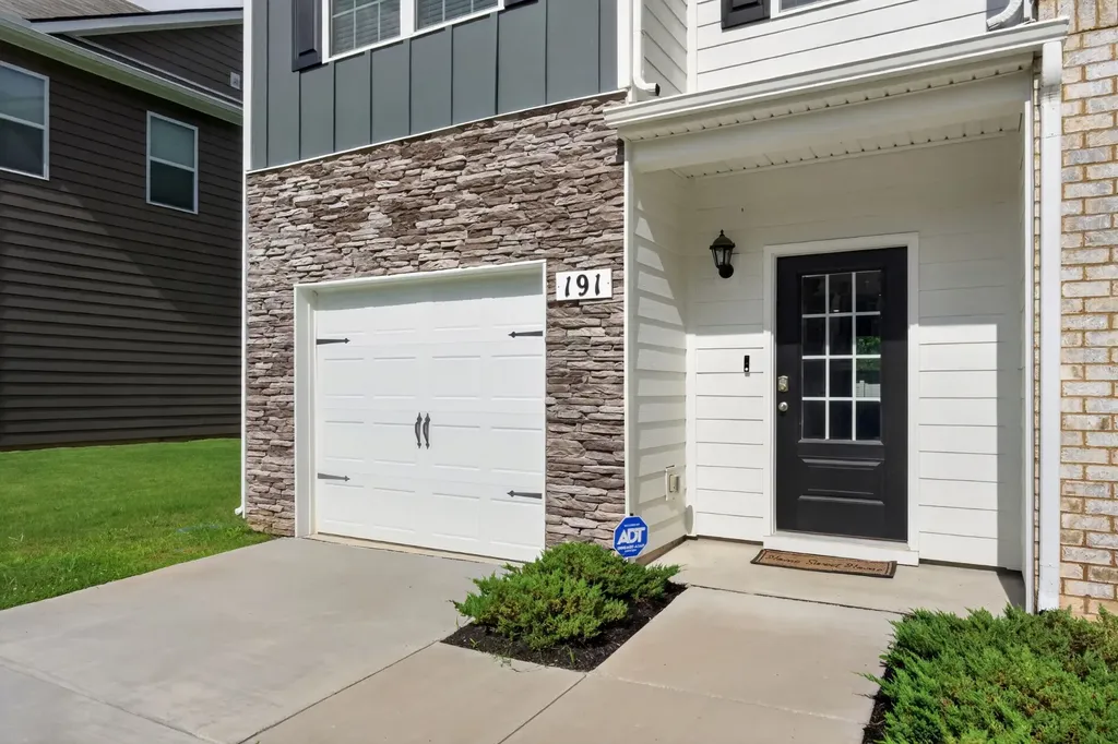 191 Dale Mires Lane Baxter TN 38544