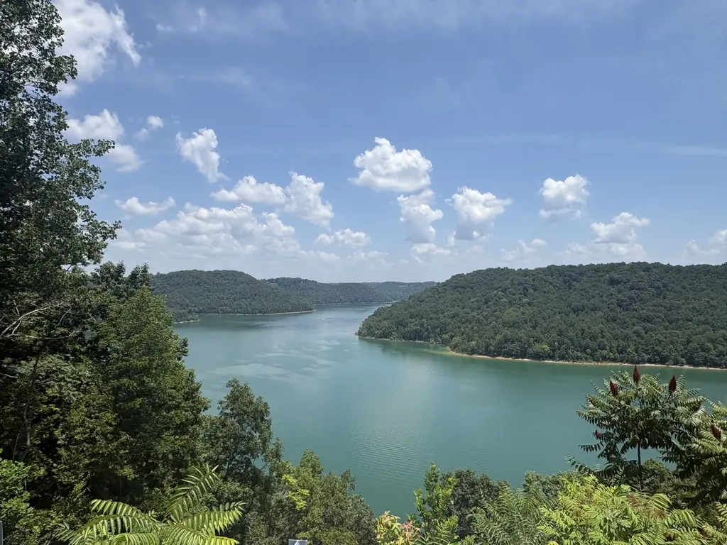 0 Center Hill Shores Drive Smithville TN 37166