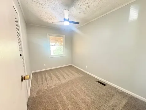 306 Brentwood Street Hopkinsville KY 42240