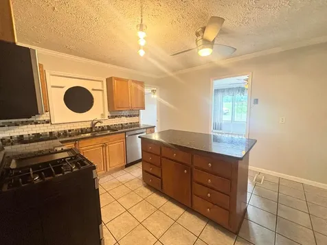 306 Brentwood Street Hopkinsville KY 42240