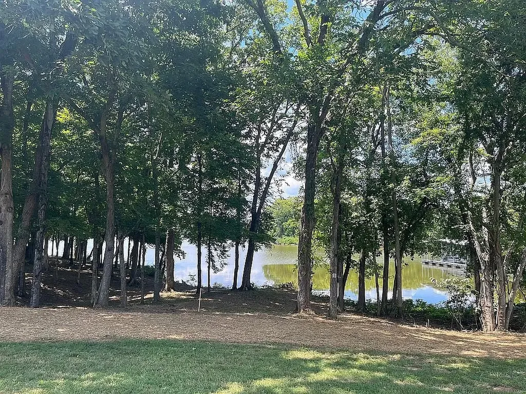 1060 Emerald Valley Drive Castalian Springs TN 37031
