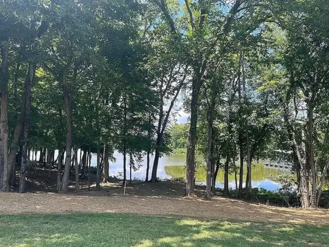 1060 Emerald Valley Drive Castalian Springs TN 37031