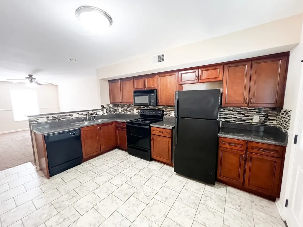 2272 Mccormick Lane Clarksville TN 37040