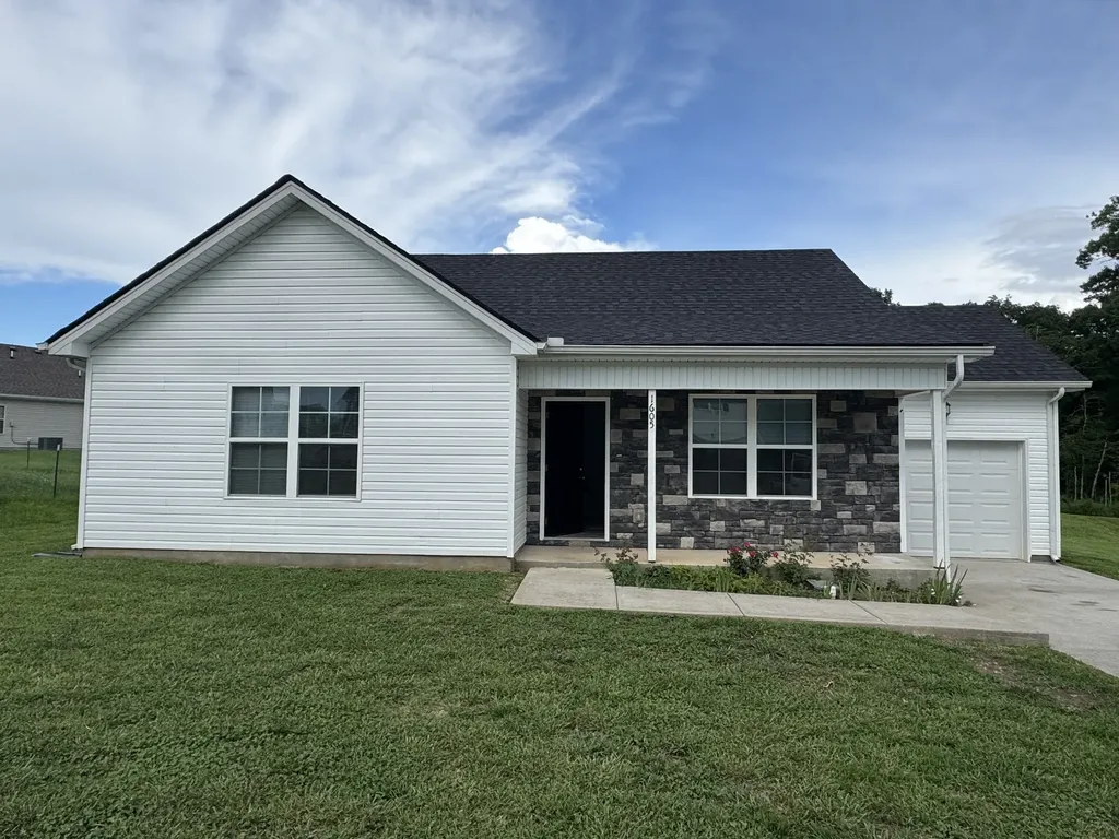 1605 Gambill Wood Drive Smyrna TN 37167