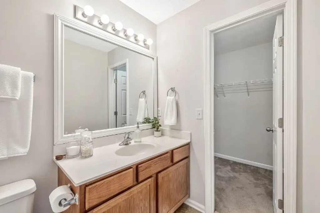 1018 Sitting Bull Crossing Murfreesboro TN 37128