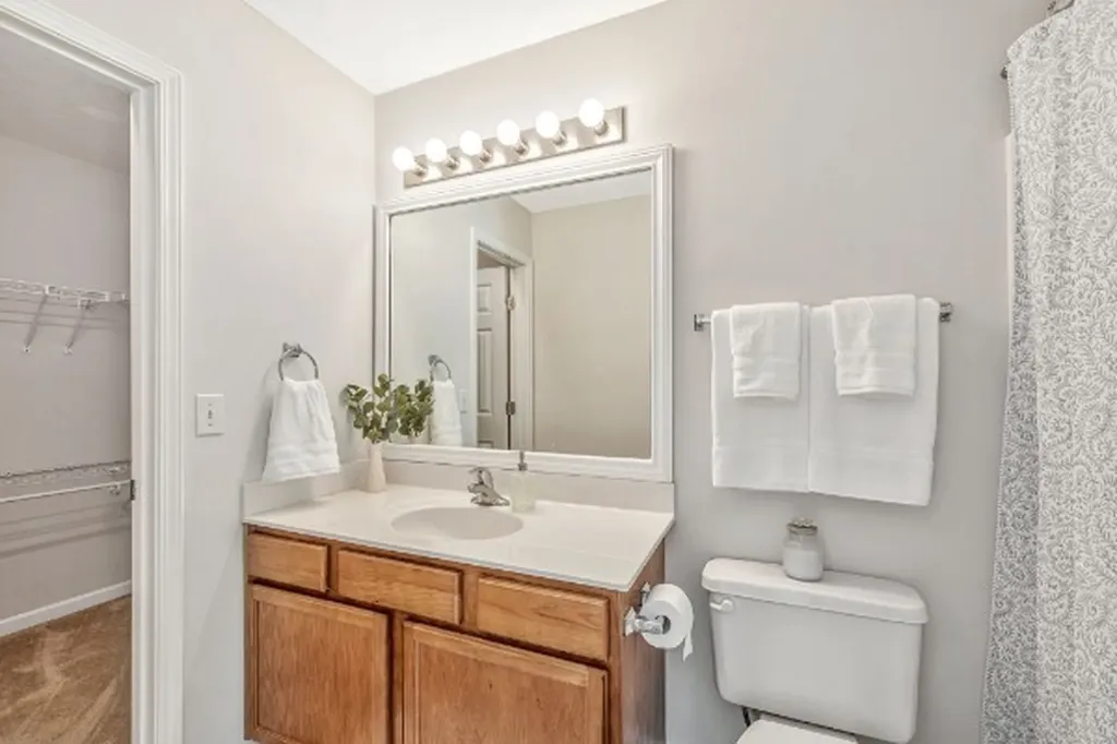 1018 Sitting Bull Crossing Murfreesboro TN 37128