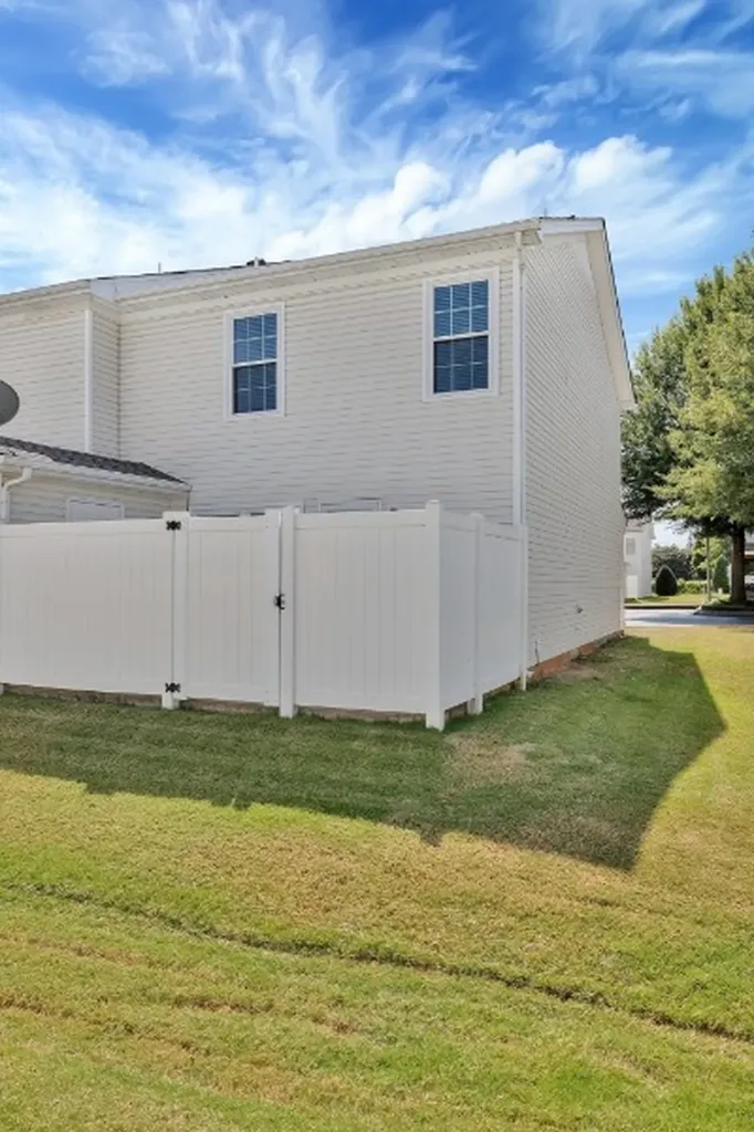 1018 Sitting Bull Crossing Murfreesboro TN 37128