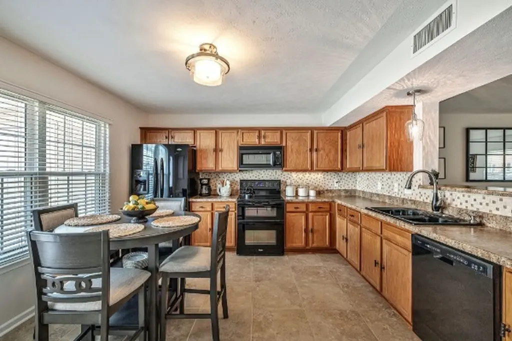 1018 Sitting Bull Crossing Murfreesboro TN 37128
