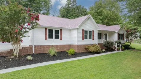 715 Carmen Drive Athens TN 37303