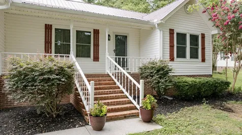 715 Carmen Drive Athens TN 37303