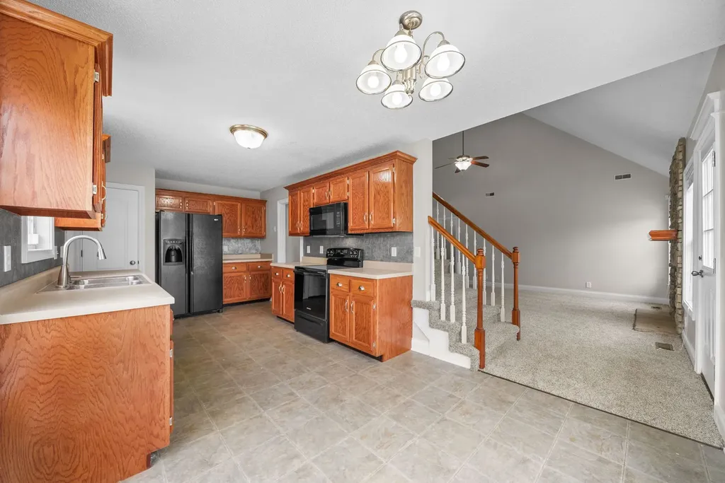 706 Shamrock Court Clarksville TN 37043
