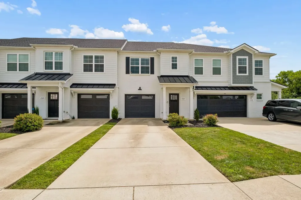 4347 Doral Drive Murfreesboro TN 37127