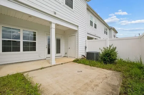 4347 Doral Drive Murfreesboro TN 37127