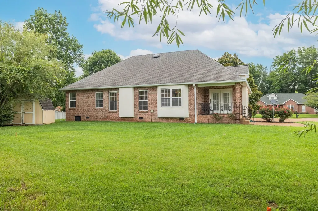 1406 Gray Fox Lane Spring Hill TN 37174